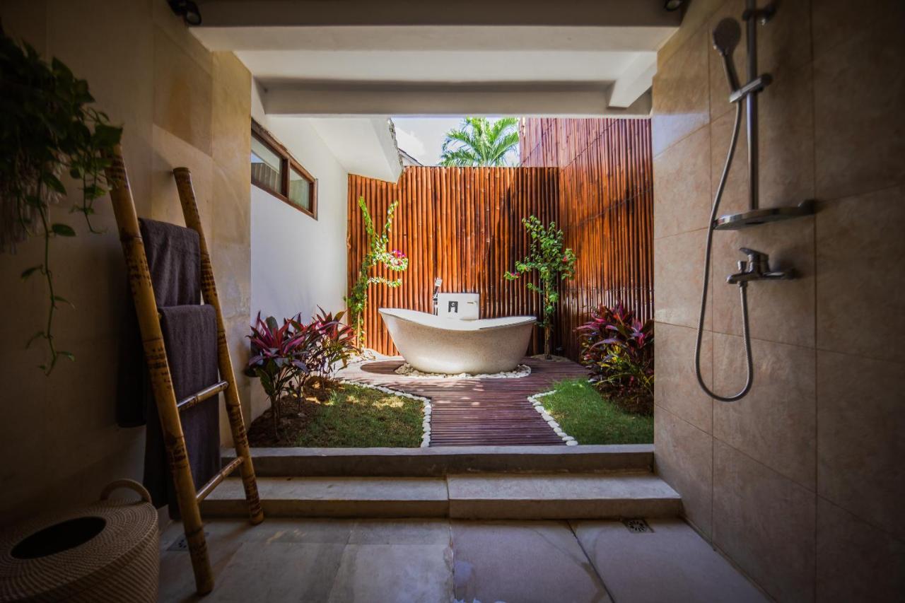 Villa Lucia By Semesta Villas Seminyak  Luaran gambar